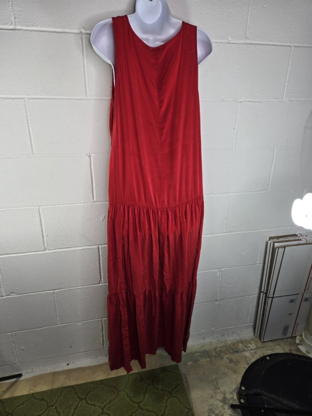 Universal Standard Emily Red Cupro Vegan Silk Long Midi Maxi Sleeveless Dress - Picture 8 of 11